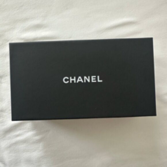 Brand new Chanel sunglasses - Picture 2 of 5